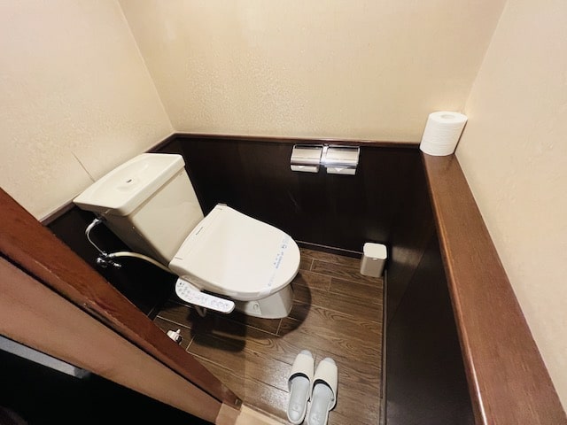 道後温泉旅館・茶玻瑠の和室客室トイレ
