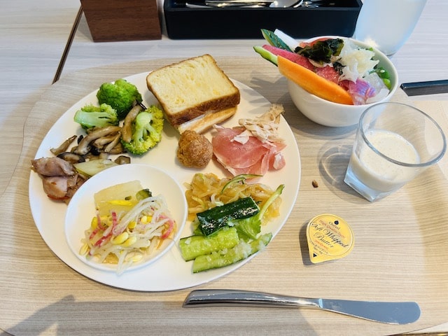 琉球ホテル＆リゾート名城ビーチの朝食メニュー