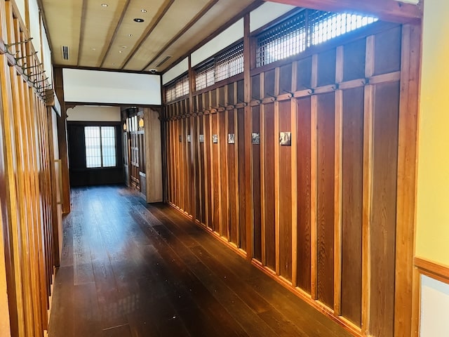 紫翠ラグジュアリーコレクションホテル奈良のロビー廊下